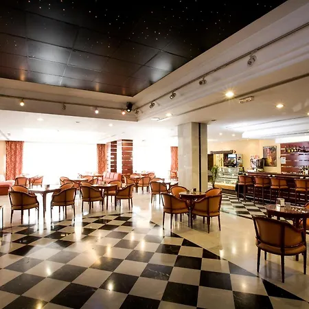 Monarque Sultan Aparthotel Marbella