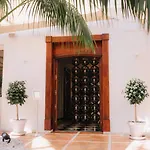 Monarque Sultan Apart Otel 4*