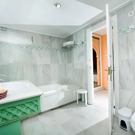 Monarque Sultan 4*