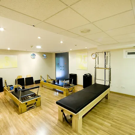 公寓式酒店 Monarque Sultan 4*