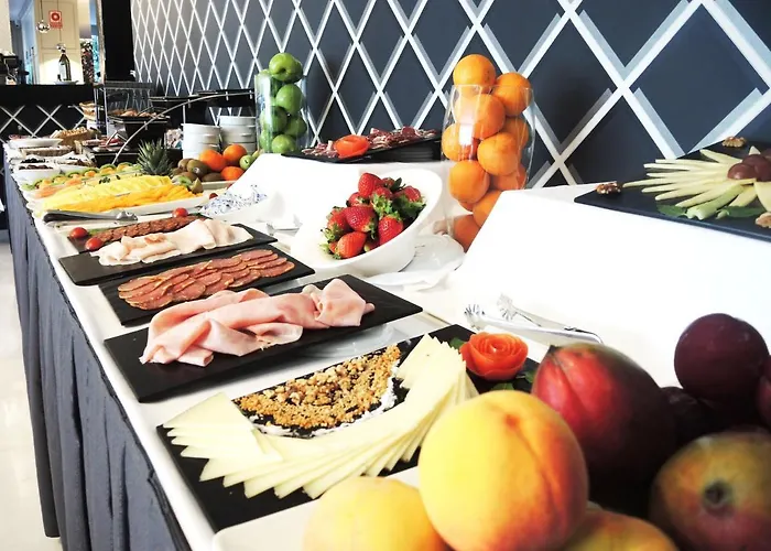 Apartahotel Monarque Sultán 4*