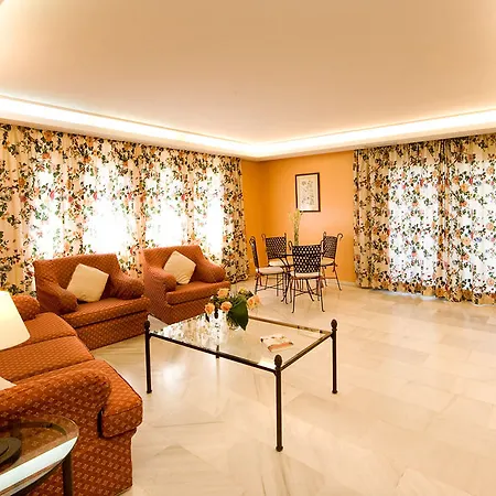 아파트호텔 Monarque Sultan 4*
