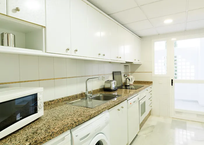 Apartahotel Monarque Sultán